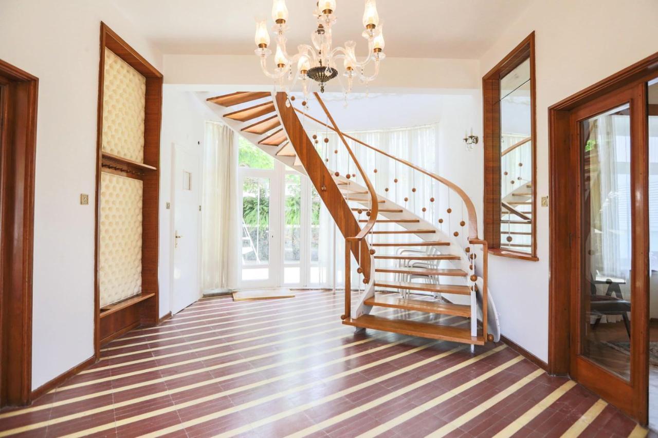 Villa Luxury Mansion In The Heart Of Prince Island *